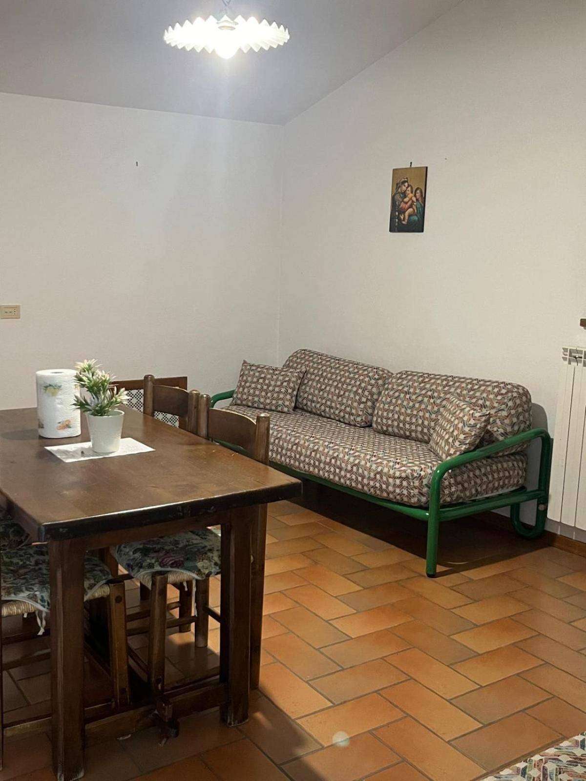 Fosso Delle Carceri * San Vitale